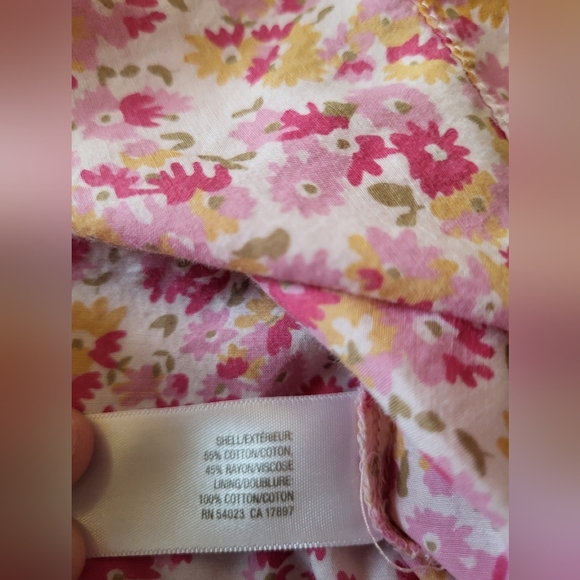 Old Navy Pink Floral Blouse, Size Medium - Picture 5 of 5